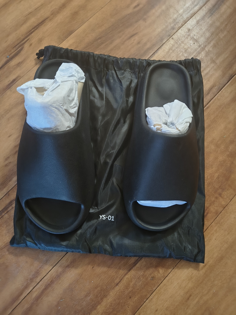Men's Yezzy  Black Slide Sandals — Cushioned Slip-On Comfort